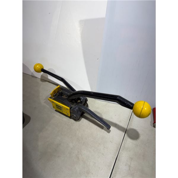 Straping tensioner
