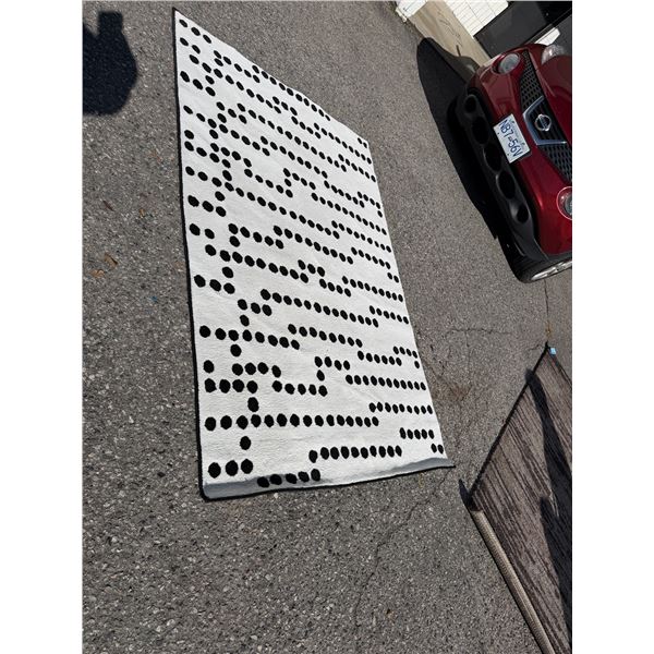 Carpet 77" x 50 1/2"