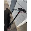 Image 2 : Scooter/3.0 electric tested and working