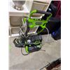 Image 1 : pressure washer