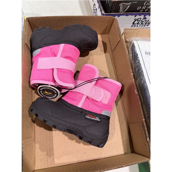 Toddler boots size 8