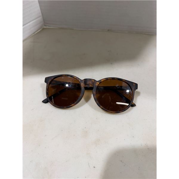 GOODR  sunglasses – eyebrow frame – ladies