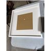 Image 1 : Frame 20 1/2" x 20 1/2"