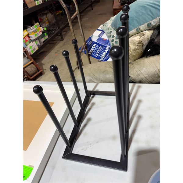 Boot rack