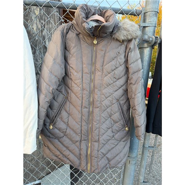 And Klein jacket size XL