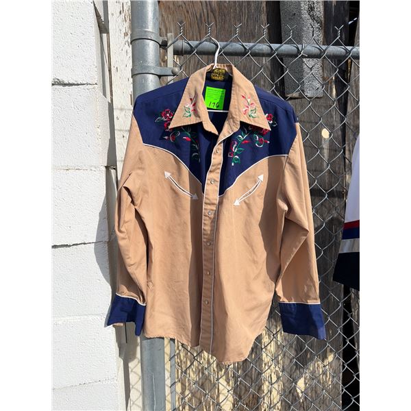 PAR – M rancher size large shirt