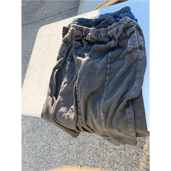 Three pairs of jeans, size 20