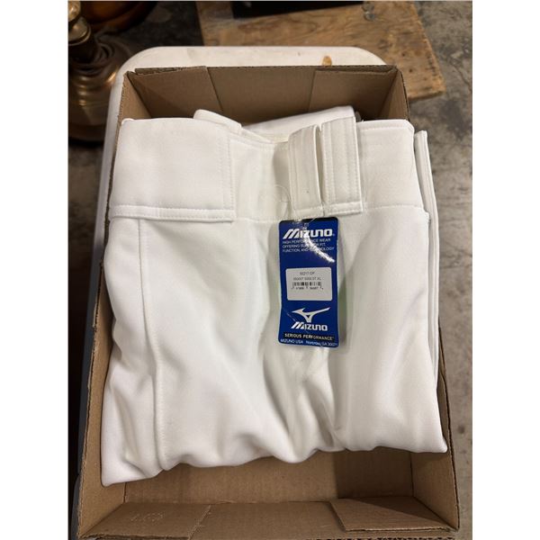 MIZUNO ball pants extra large