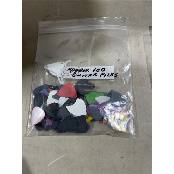 Approximately 100 guitar pics