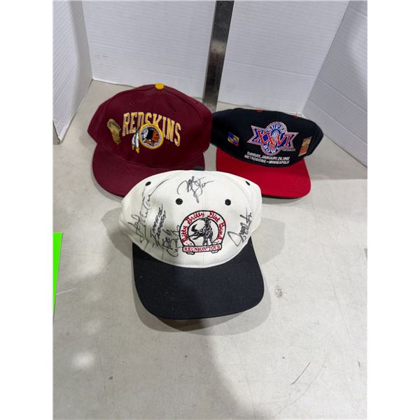 Caps