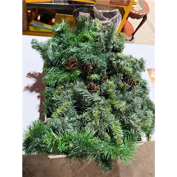 Christmas screens