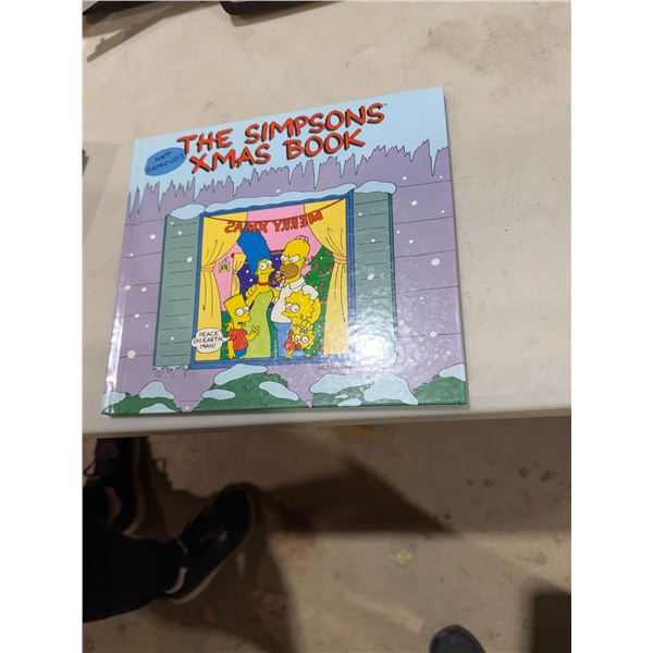 The Simpsons Christmas book