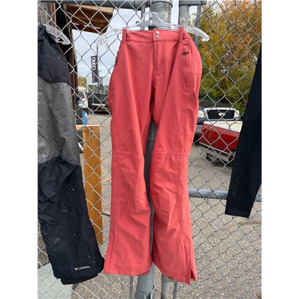 Roxy snow pants size large