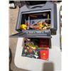 Image 1 : K'nex items