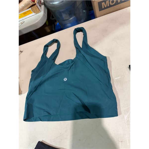 Lulu top size