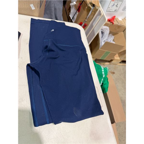 Lulu pants size 4