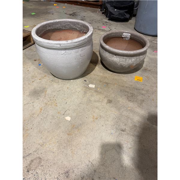 Planter pots