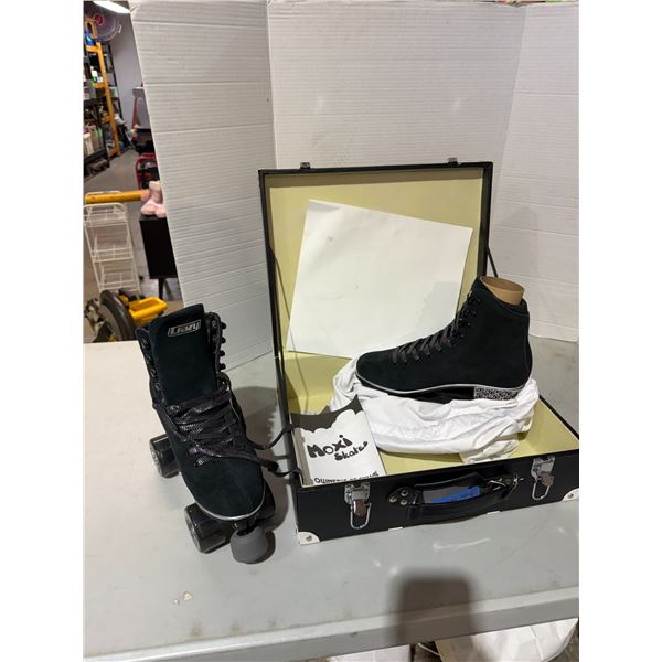 Moxi skates Carazy size men's nine ladies 10