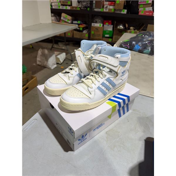Adidas shoes size 10 1/2