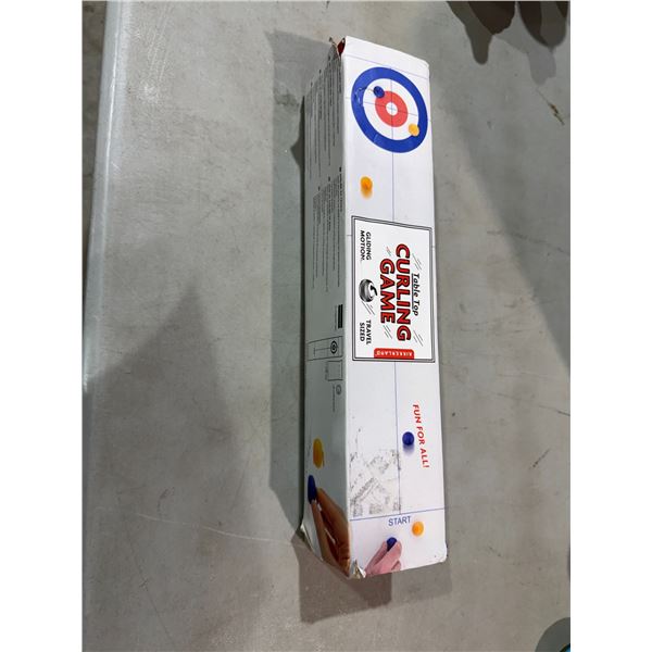 Table top curling game