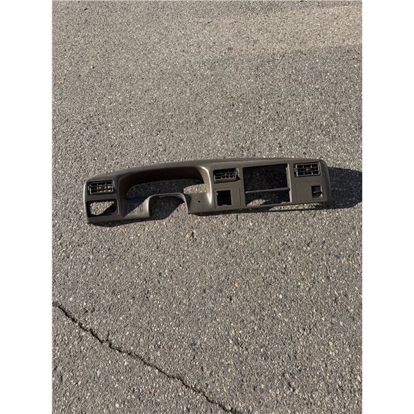1999-2005 Ford F350 Dash Bezel -- Not Cut Up