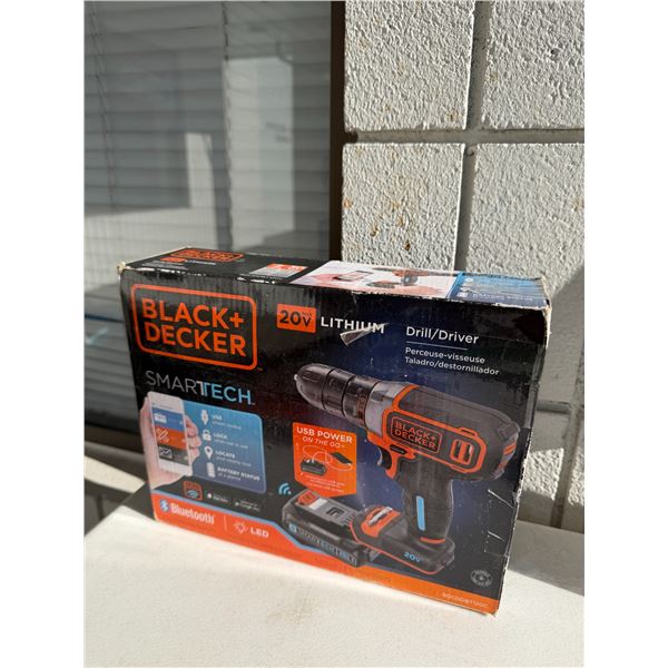 Black & Decker drill/driver