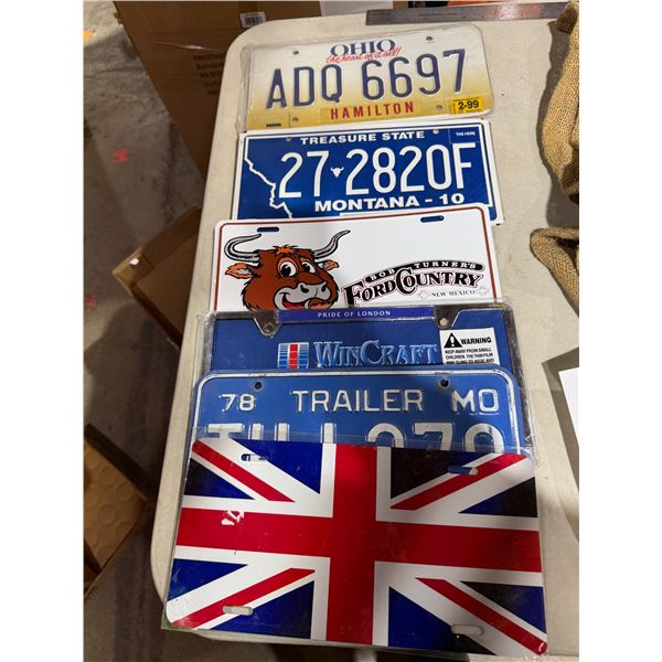 License plate plates with some frames