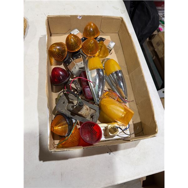 Flat of signal lights