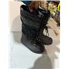 Image 1 : Boots size 7