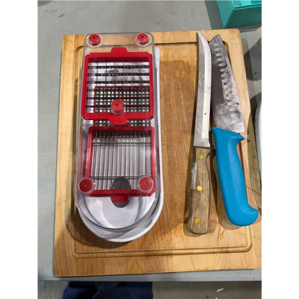 Cutting board knives and slicer