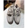Image 1 : Shoe size 9