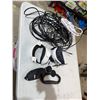 Image 1 : Chords and gaming items