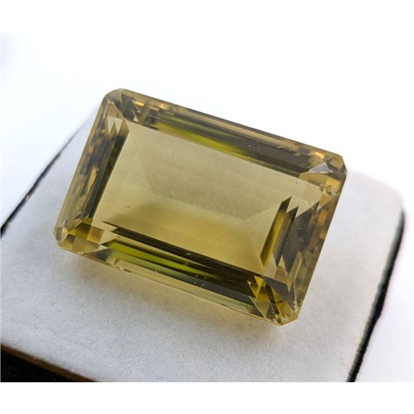 92.63 ct Certified Lemon Quartz gemstone Signature ($8,900 Appraisal)