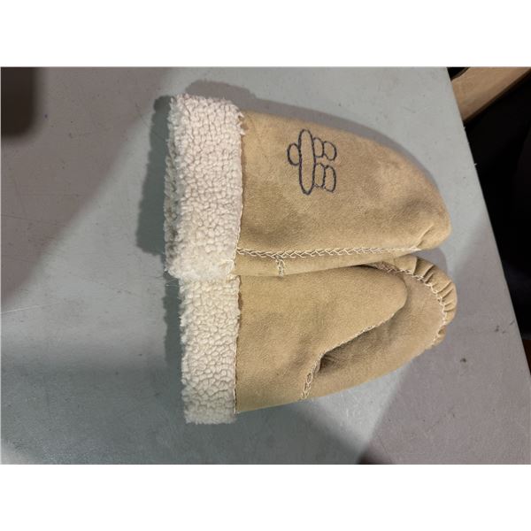 Mitts