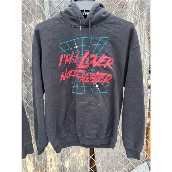 Pretty size medium