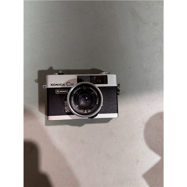 KONICA C 35 camera