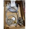 Image 1 : L plumbing items