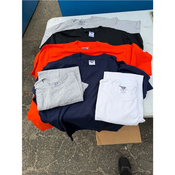 T-shirts size medium