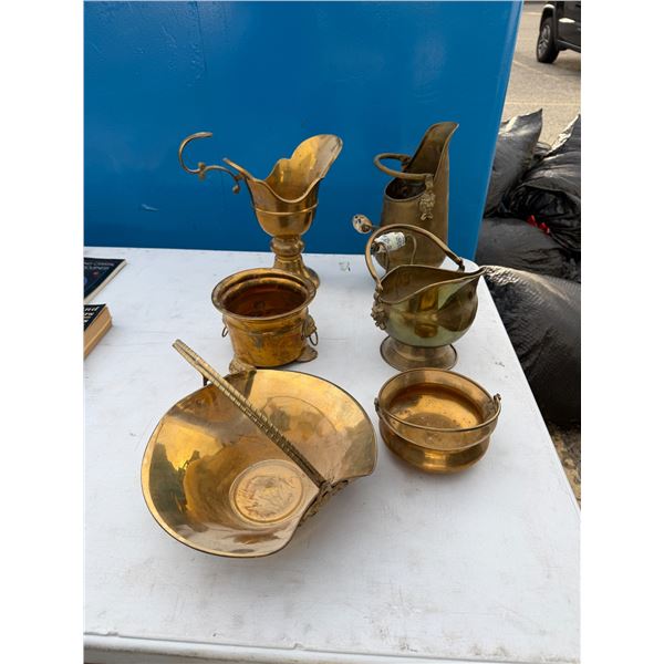 Brass decor