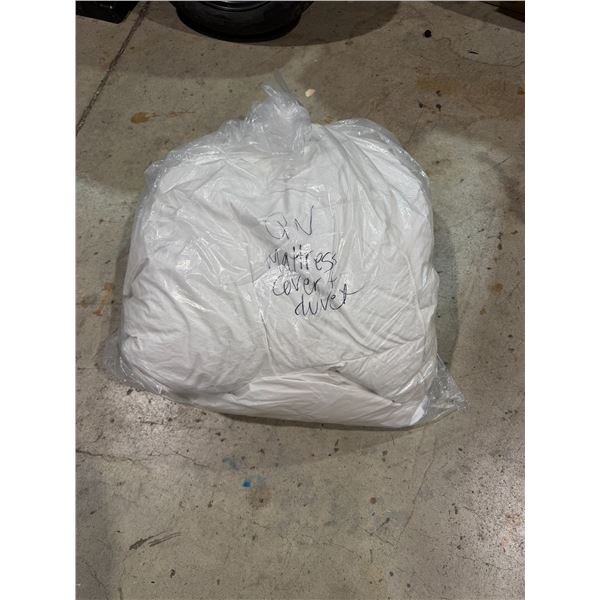 Queen mattress, cover and duvet