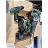 Image 1 : Hitachi tools working
