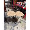 Image 1 : Stools 26 inches to the seat