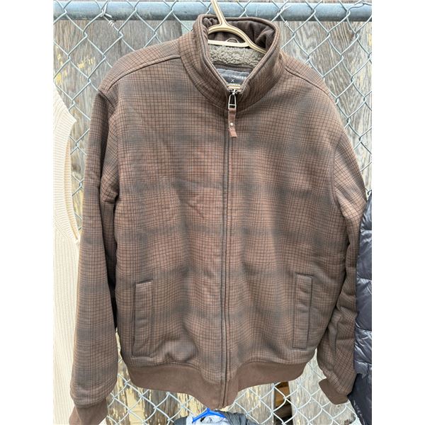 Denver Hayes jacket size large