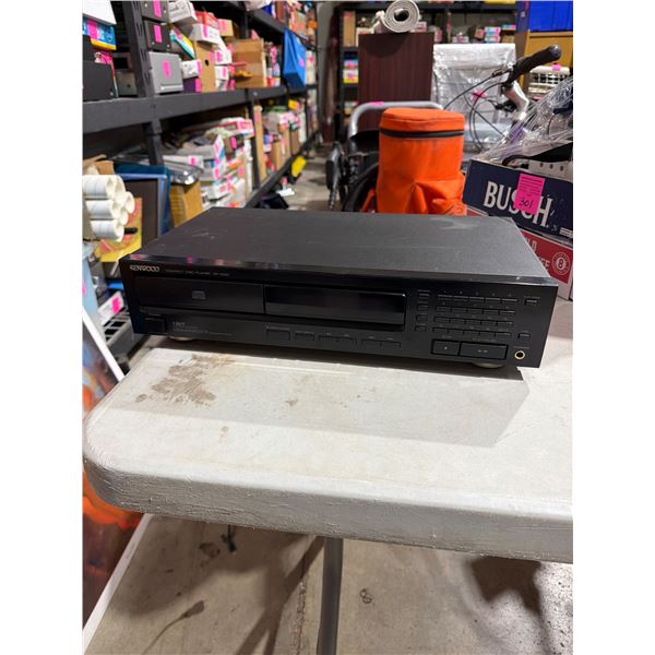 Kenwood compact disc player DP – 1030 M
