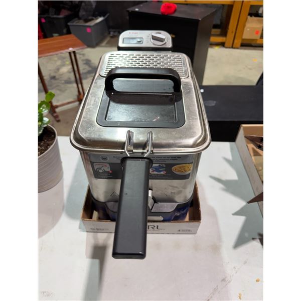 T-fal deep fryer
