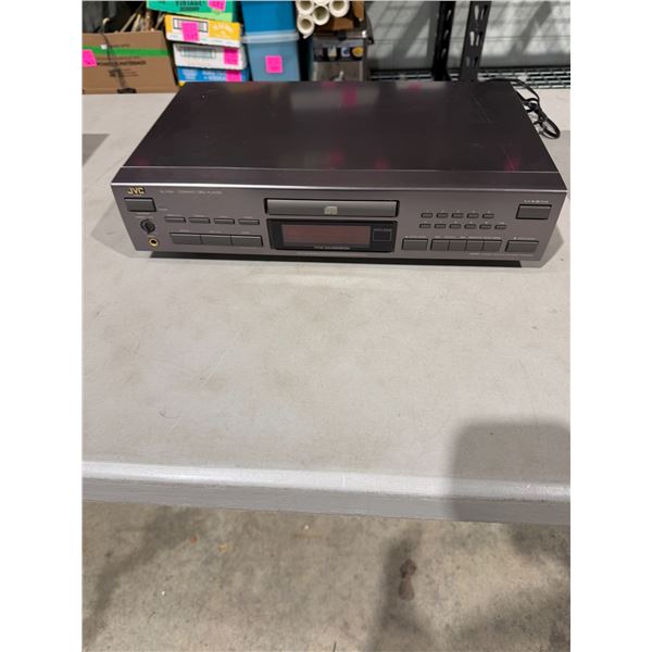 JVCXL – V261 compact disc clear