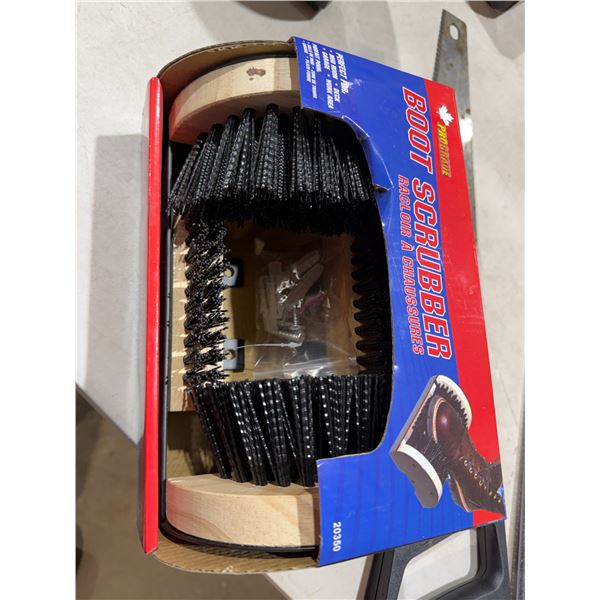 Boot scrubber