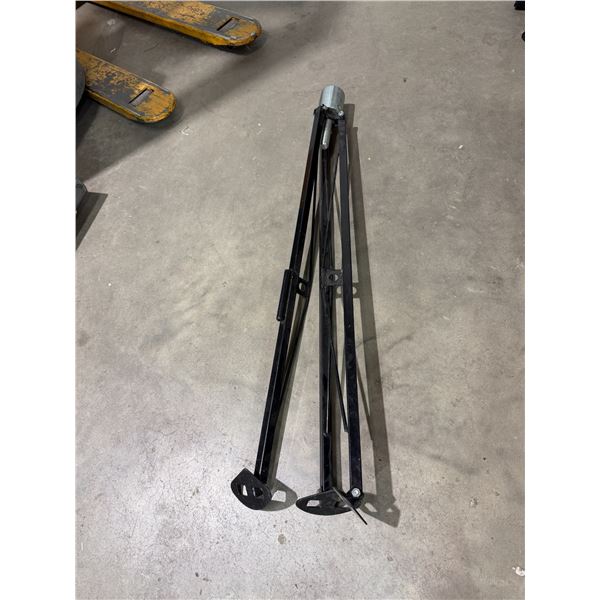 5th Wheel Stationary Tripod Stand -- New