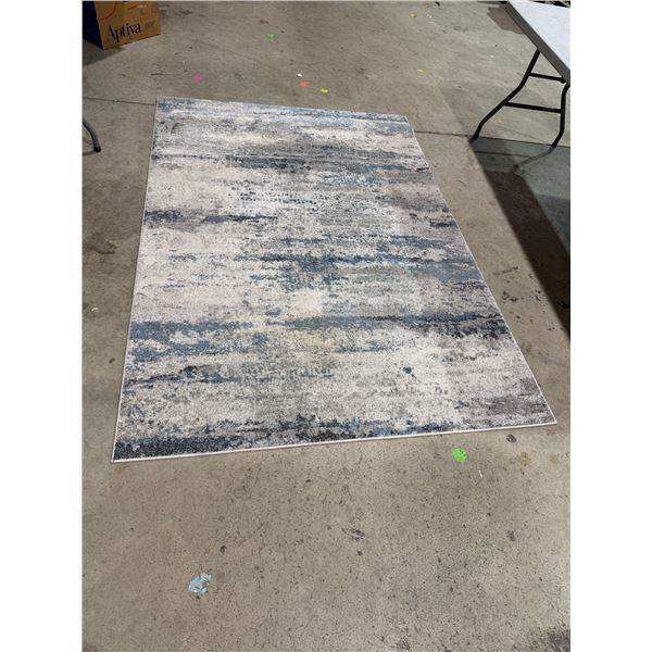 Area carpet 90" x 62"
