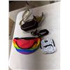 Image 1 : Fanny packs, and other pouch